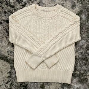 Women’s Gap Size Medium Sweater